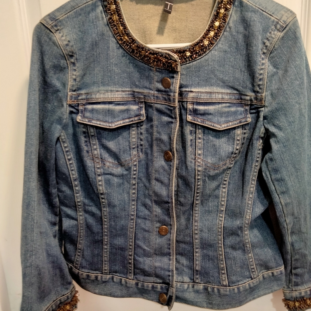 Cropped denim jacket with bead embellishment sz: med